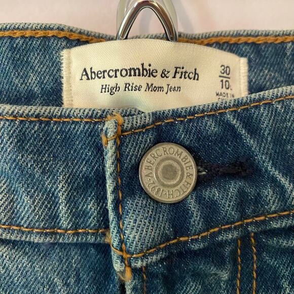 Abercrombie & Fitch High Rise Mom Jean Distressed Medium Wash Women 10 / 30 Long - Picture 2 of 13
